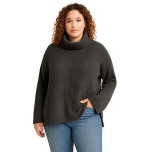 Sweet Romeo Black Ribbed Turtleneck Sweater Medium/Large